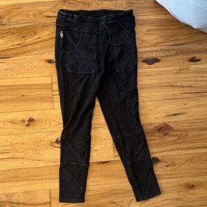 Free People Kyoto Black Women’s Slim-Fit Leggings